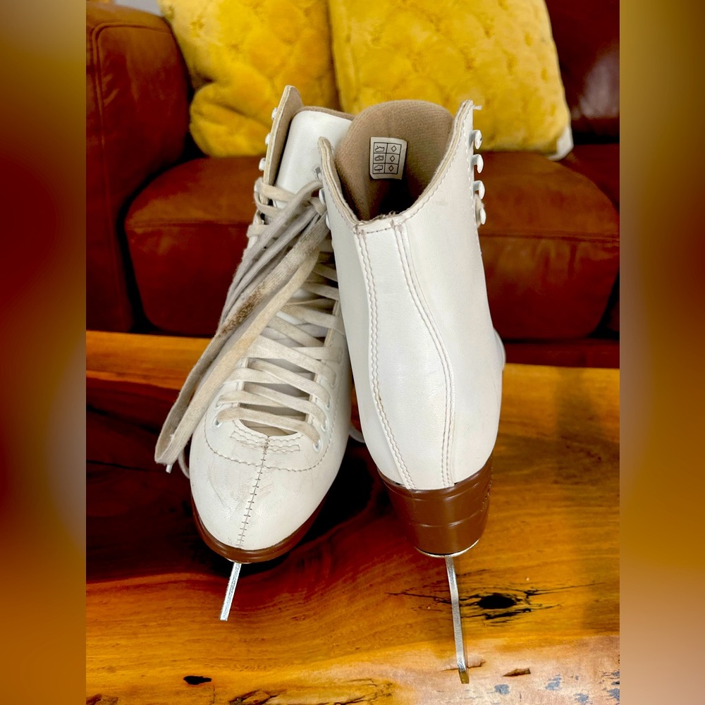 Jackson Kids’ Figure Skates - Size 13.5 ⛸️